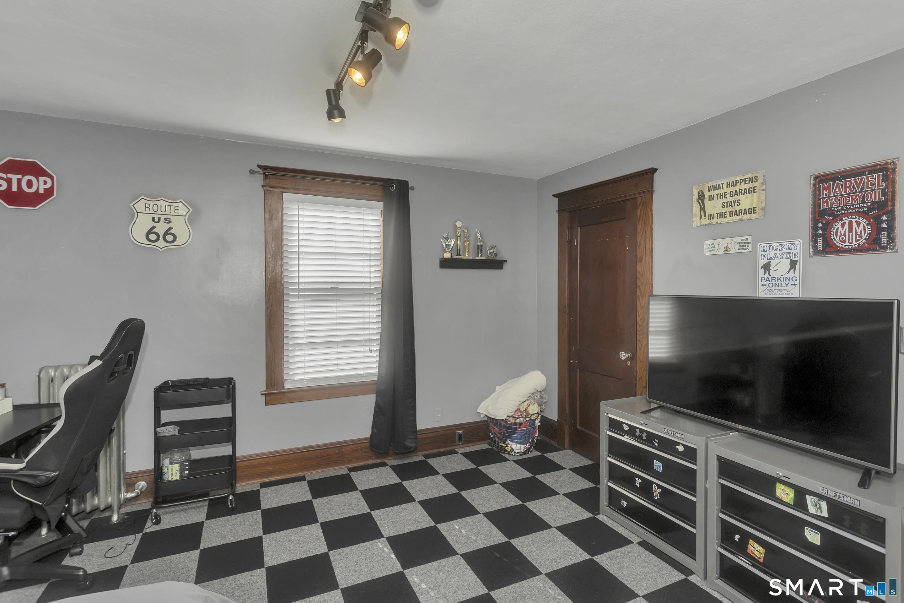 6 James Street Windsor Locks, CT 06096 - Photo 24 of 38