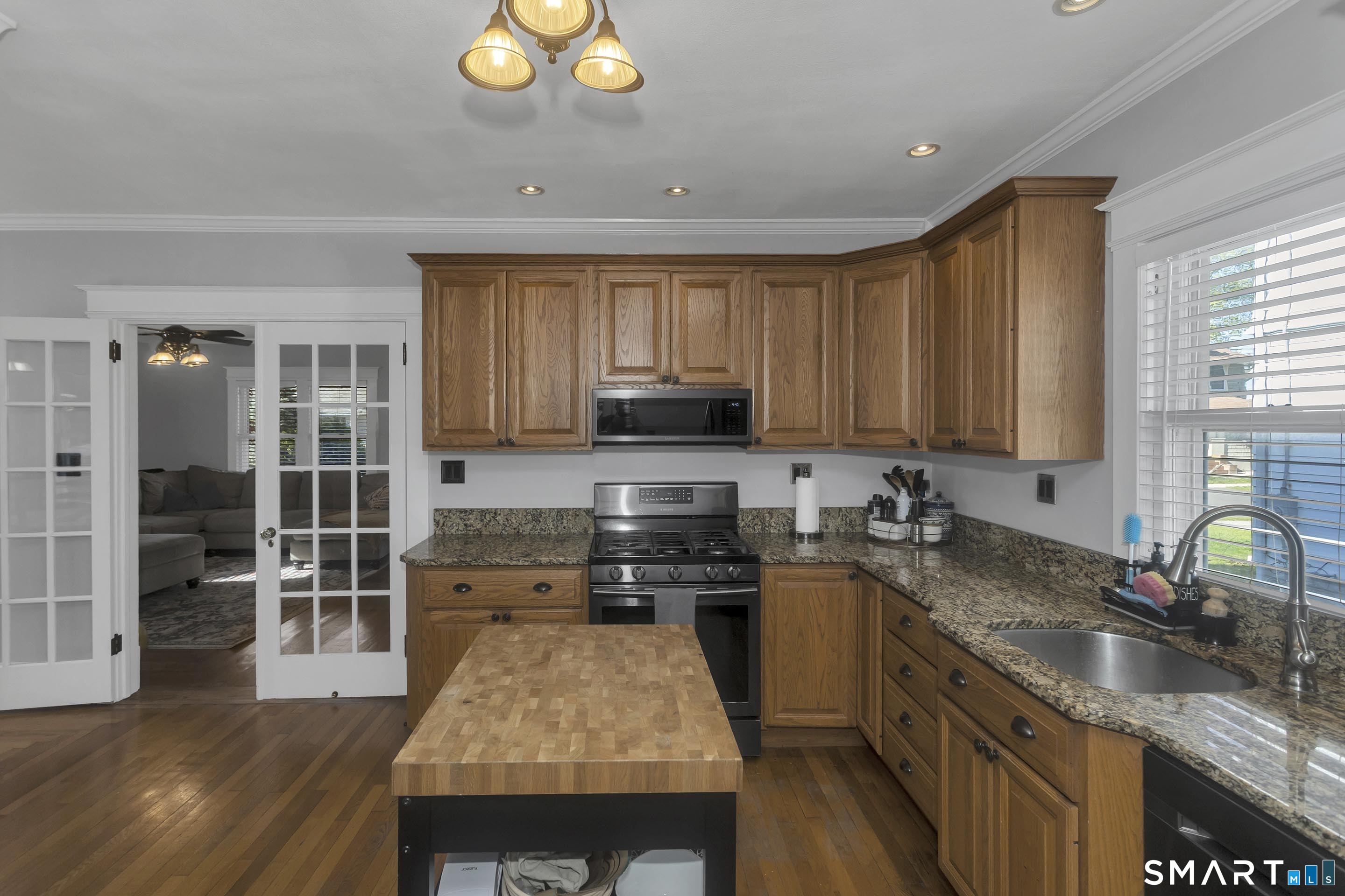 6 James Street Windsor Locks, CT 06096 - Photo 32 of 38