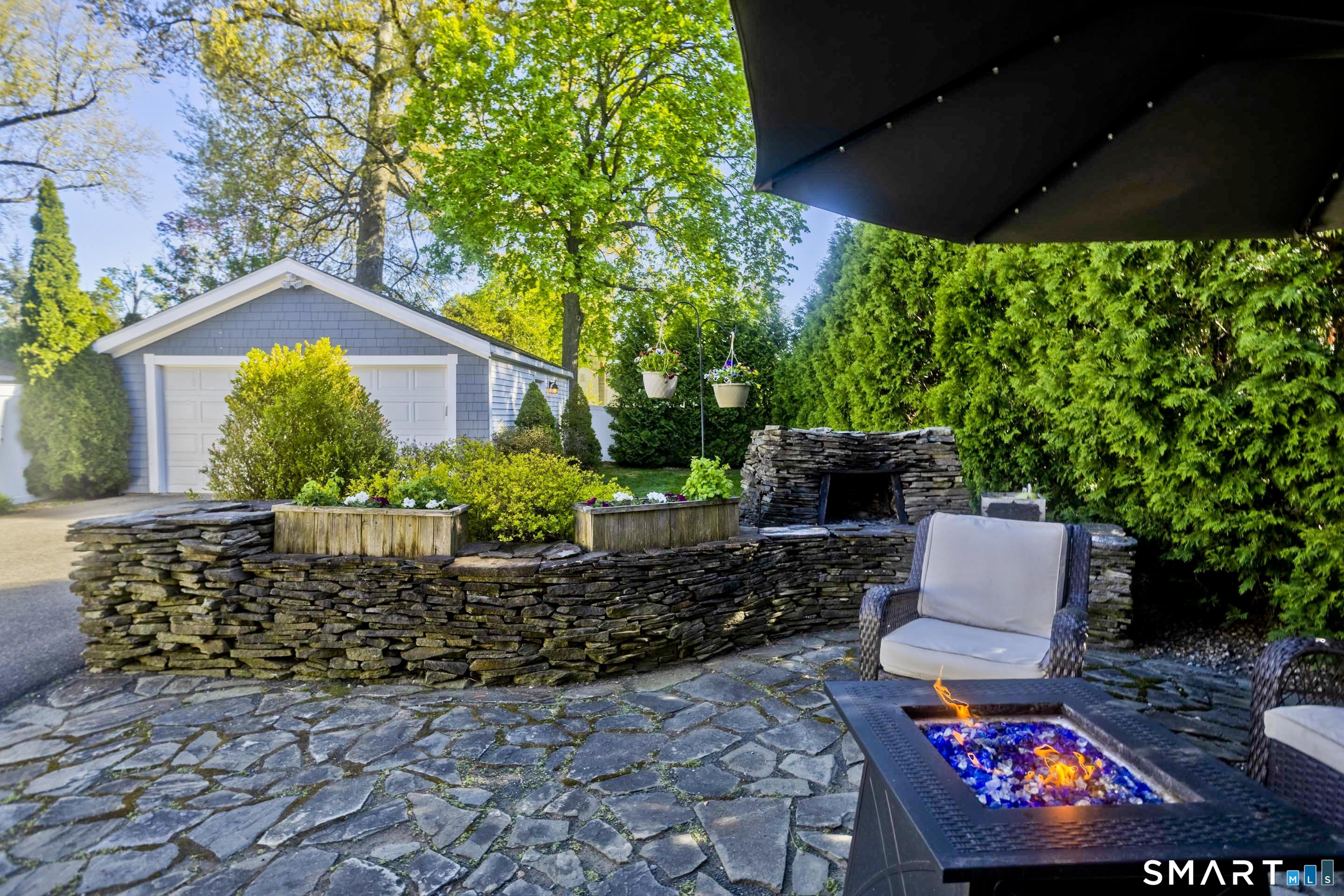 6 James Street Windsor Locks, CT 06096 - Photo 10 of 38