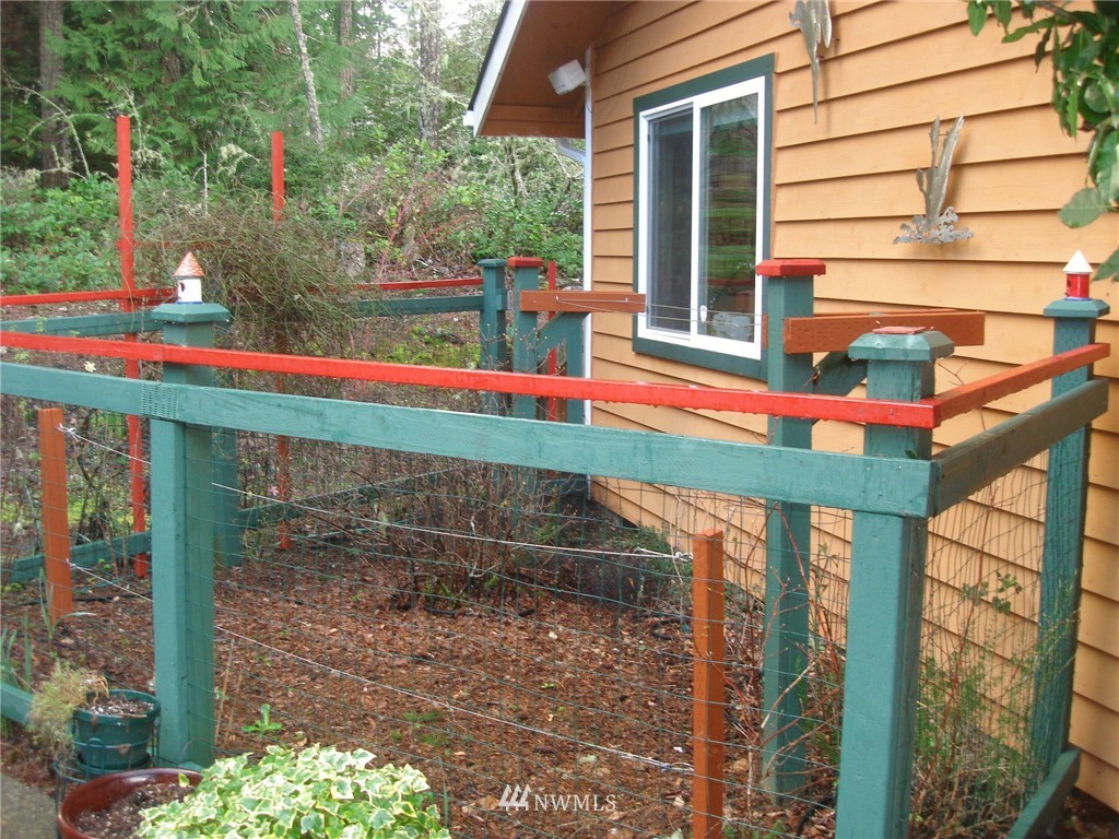 4934 Shellridge Road Northwest Olympia, WA 98502 - Photo 17 of 20 Gallery Image 17