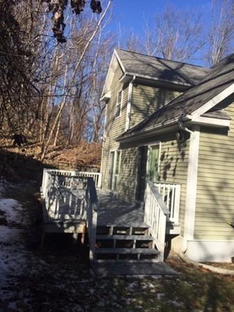 334 Sunderland Road Worcester, MA 01604 - Photo 21 of 26 Gallery Image 21