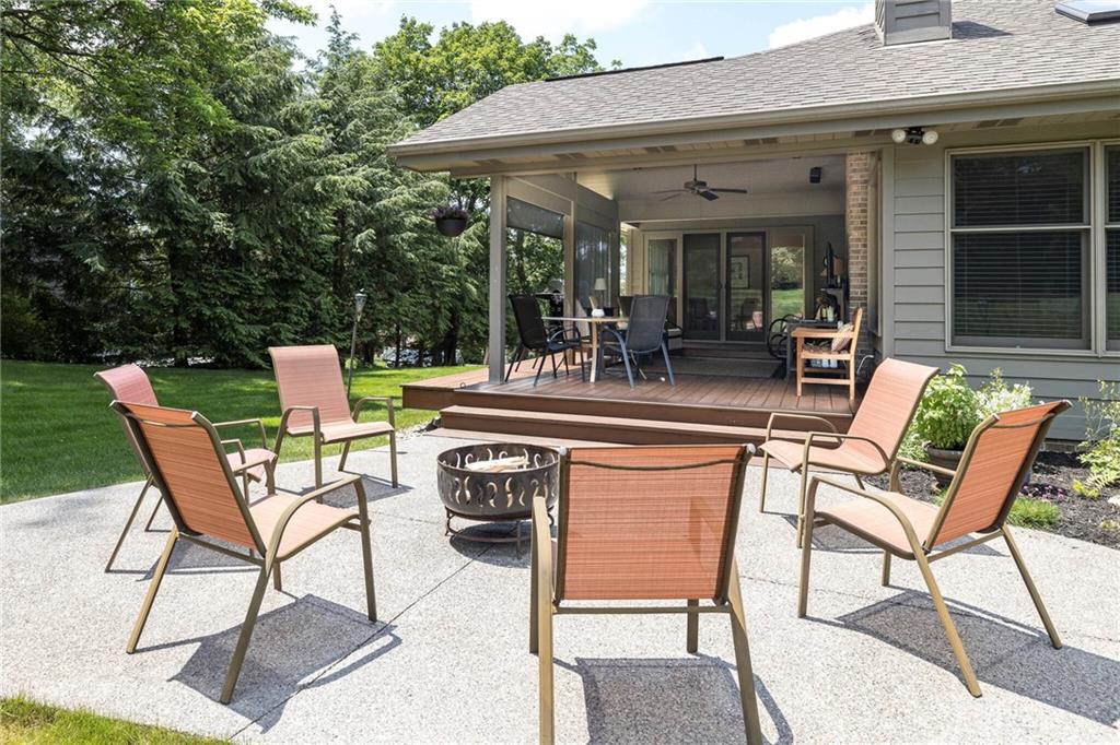 924 Old Washington Road Canonsburg, PA 15317 - Photo 40 of 46 a view of patio with chairs and table under an umbrella