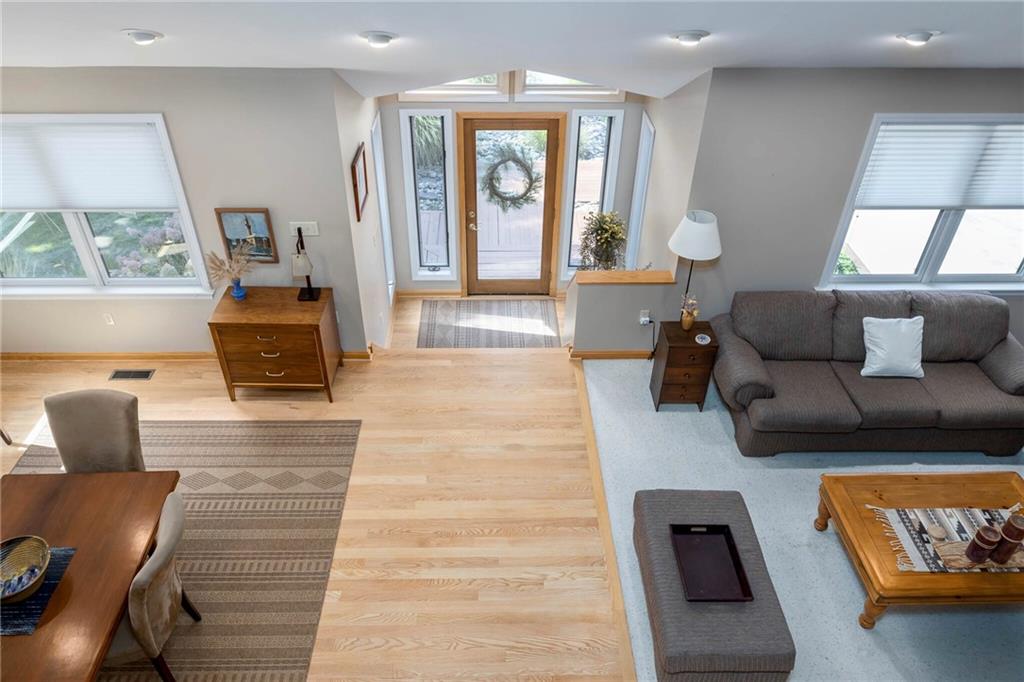 924 Old Washington Road Canonsburg, PA 15317 - Photo 6 of 46 a living room with furniture and a large window