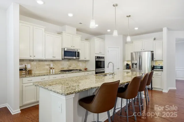 $599,900 | 128 Van Gogh Trail, Mount Holly, NC 28120