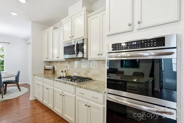 $599,900 | 128 Van Gogh Trail, Mount Holly, NC 28120