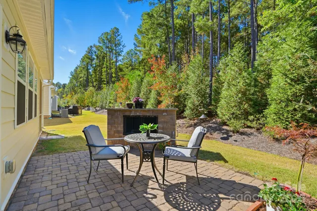 $599,900 | 128 Van Gogh Trail, Mount Holly, NC 28120