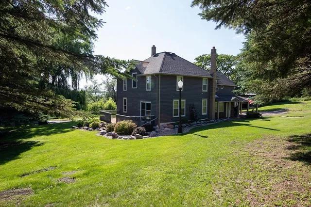 $440,000 | 37437 Highway 7, Ortonville, MN 56278