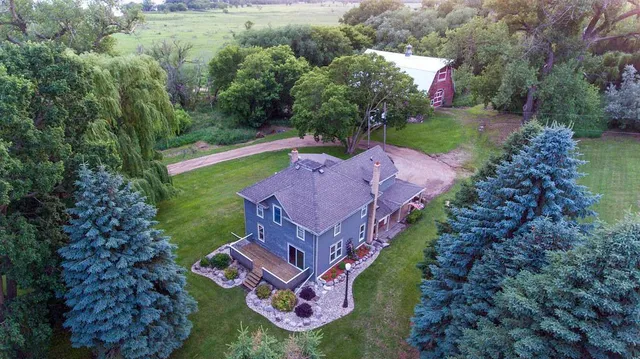 $440,000 | 37437 Highway 7, Ortonville, MN 56278