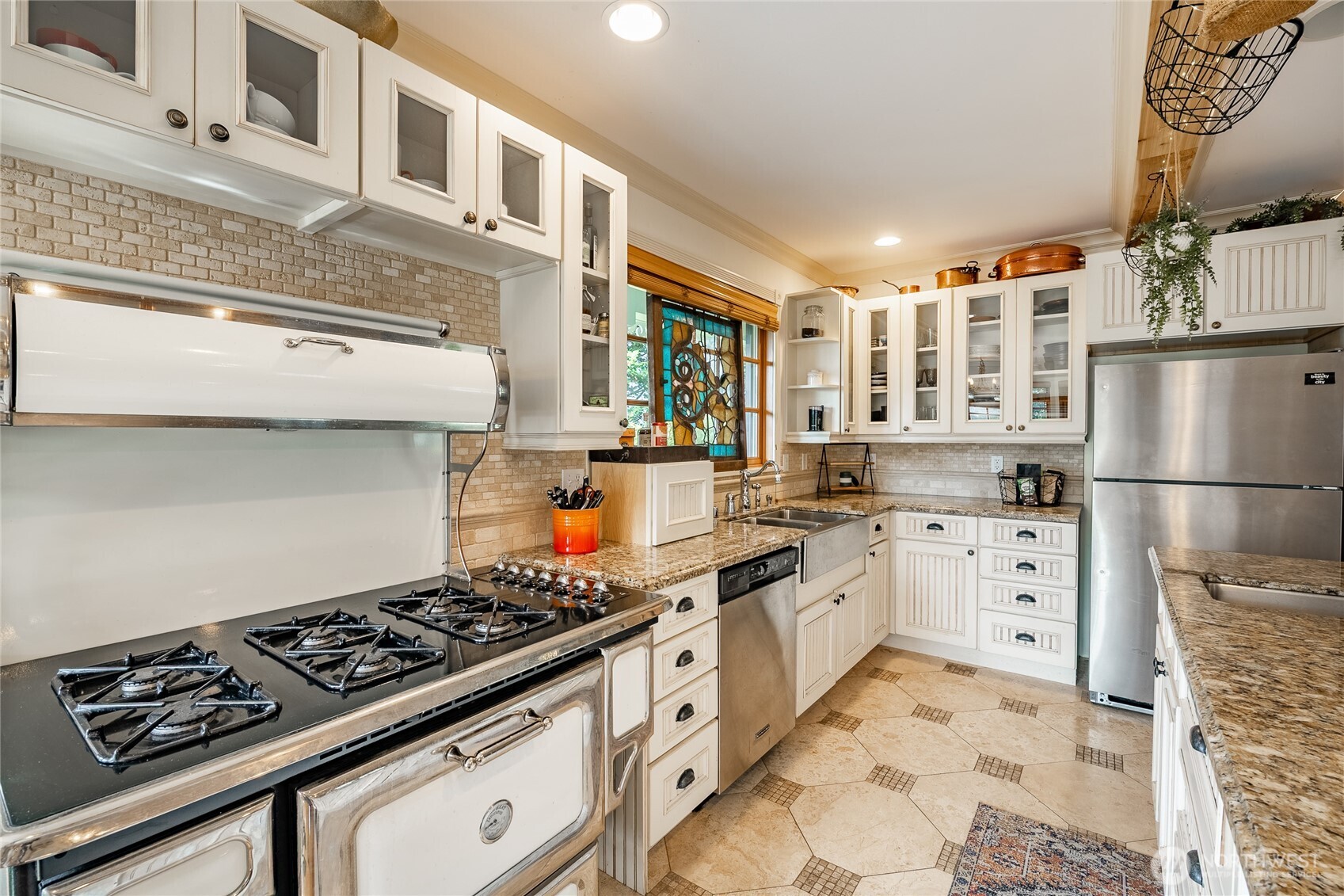 915 Front Street Lynden, WA 98264 - Photo 15 of 40