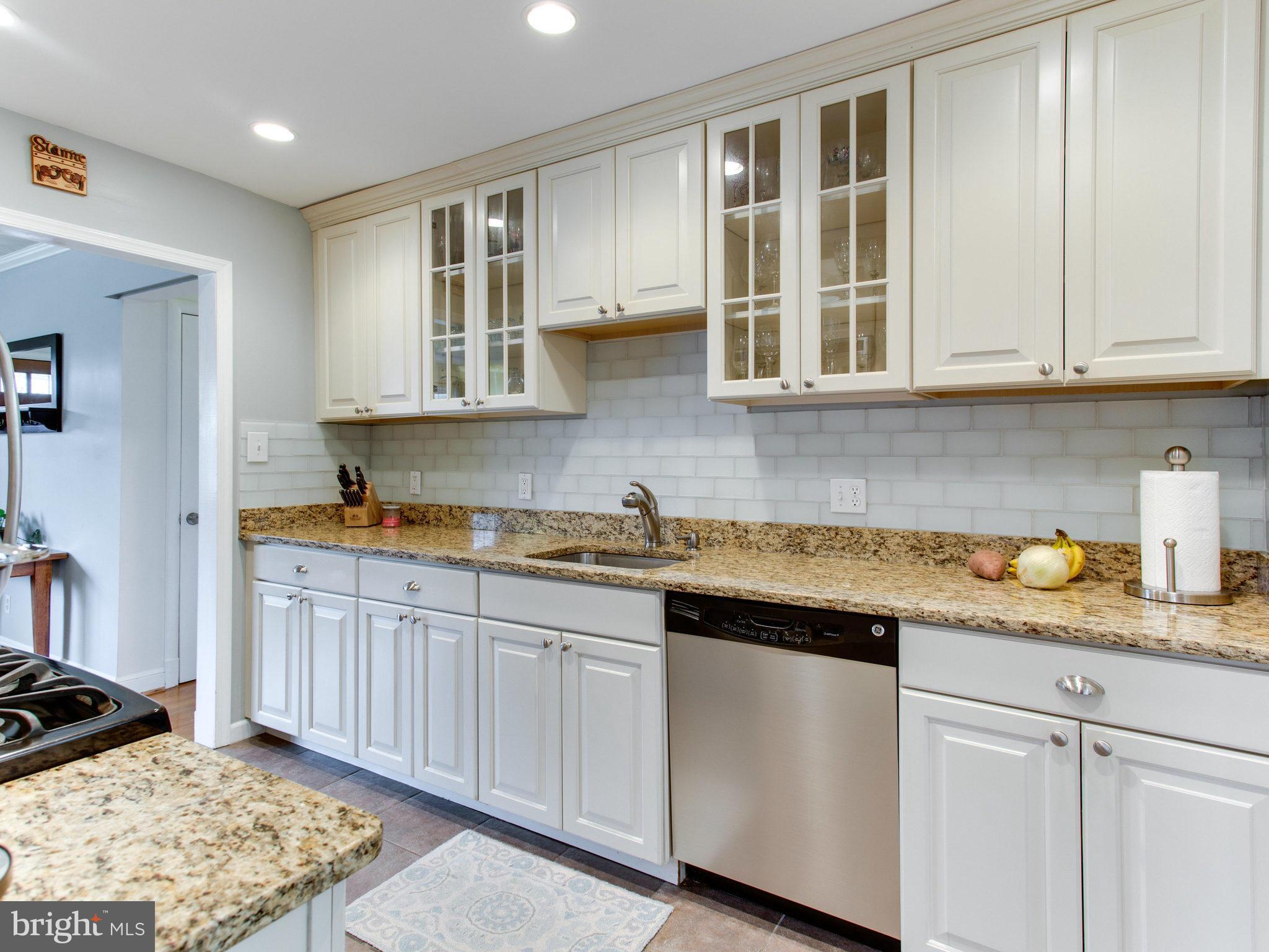 1702 Glenkarney Place Silver Spring, MD 20902 - Photo 8 of 20 Kitchen