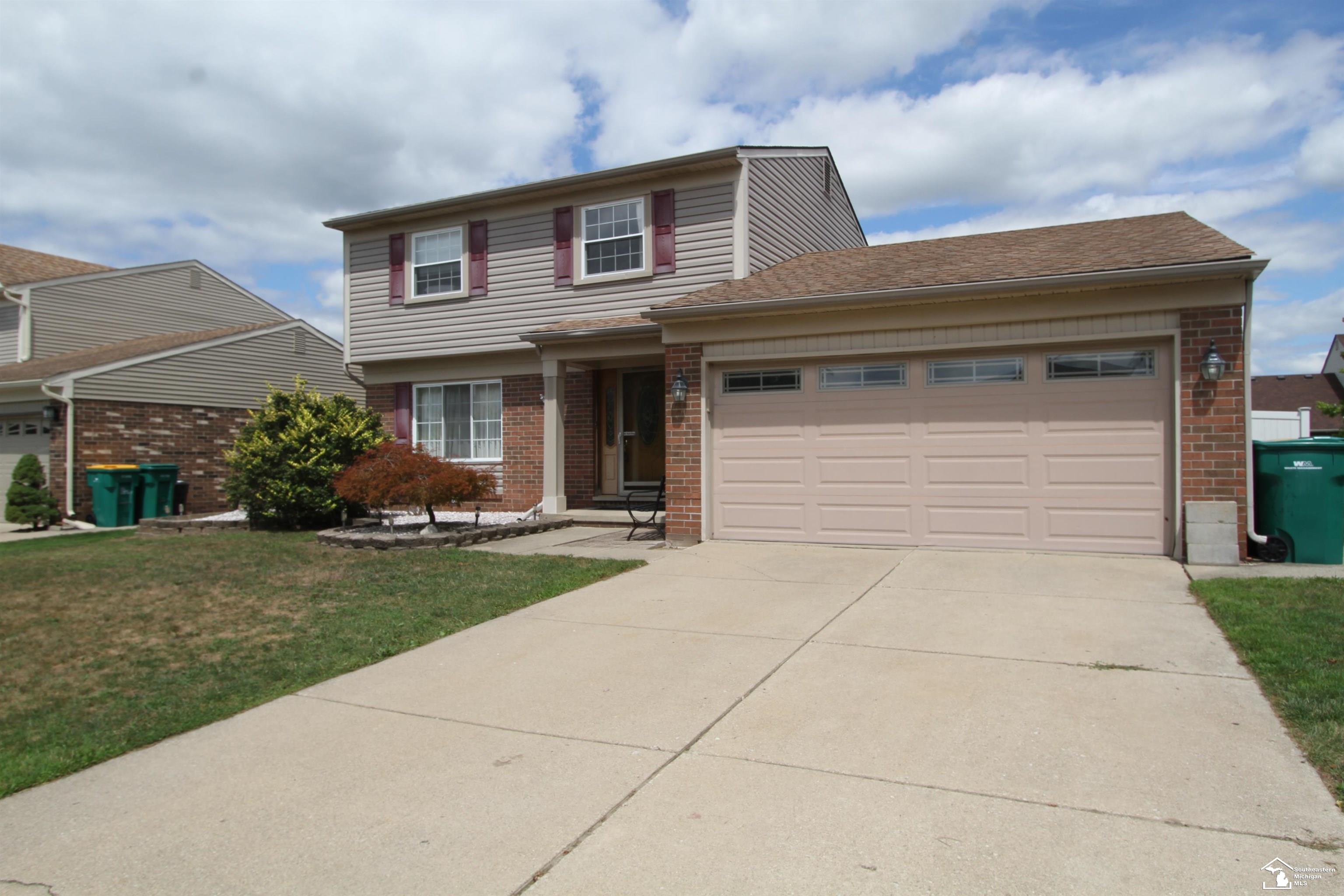 24780 Timber Ridge Trail Flat Rock, MI 48134 - Photo 2 of 32 50085838-1.JPG