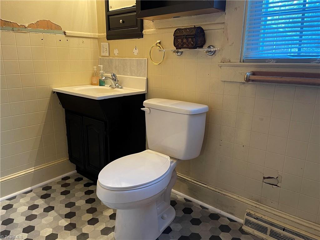 104 Fairground Road East Bend, NC 27018 - Photo 7 of 8 Gallery Image 7