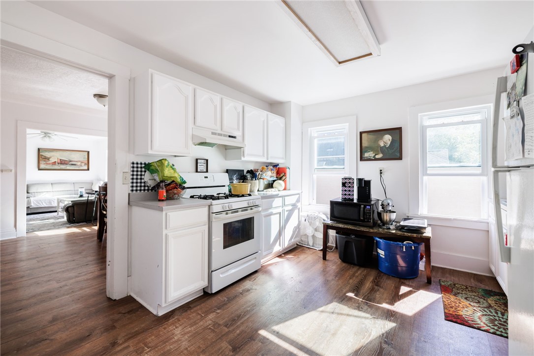 13 Whitmore Street Rochester, NY 14620 - Photo 13 of 38