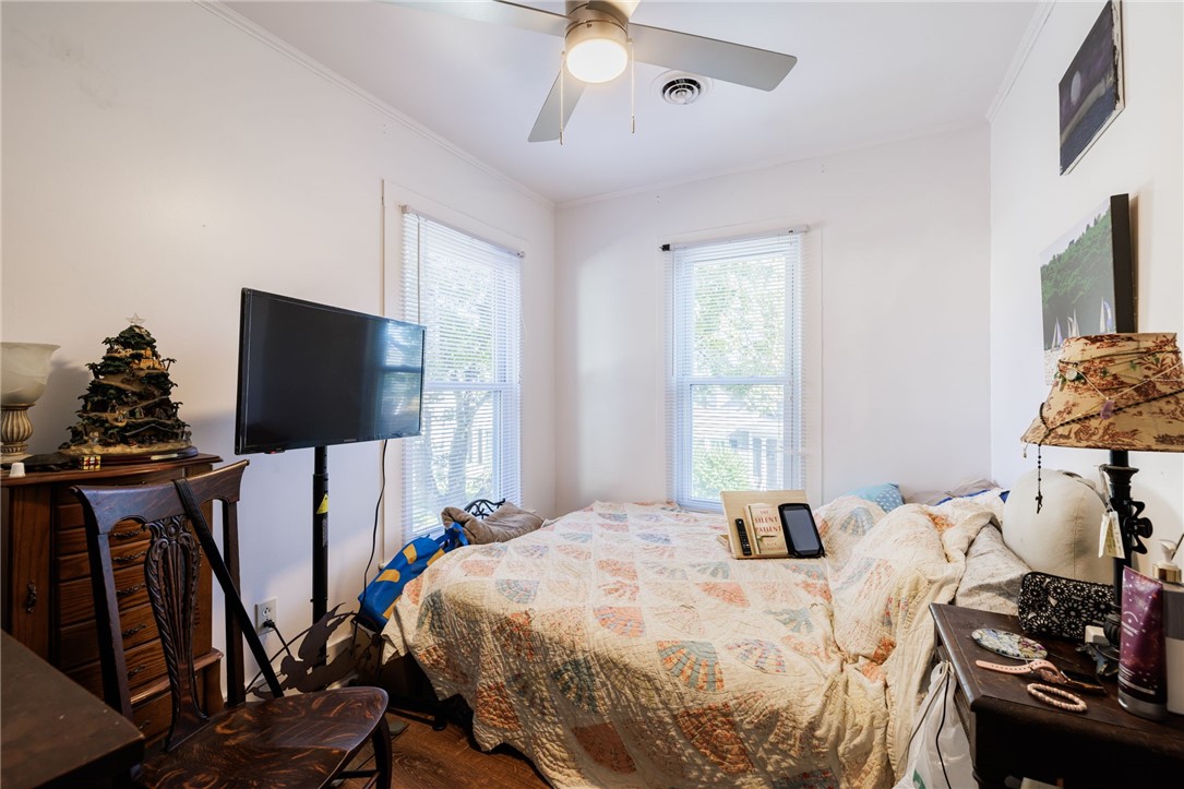 13 Whitmore Street Rochester, NY 14620 - Photo 18 of 38