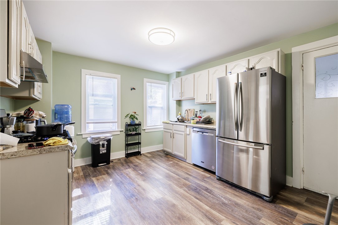 13 Whitmore Street Rochester, NY 14620 - Photo 28 of 38