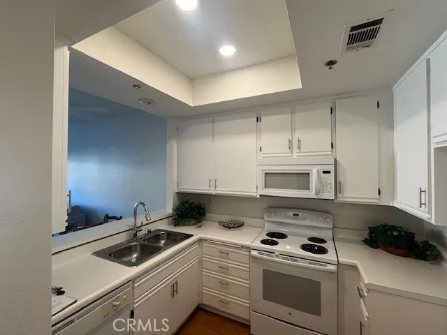 $2,750 | 435 South Anaheim Hills Road, Anaheim Hills, CA 92807