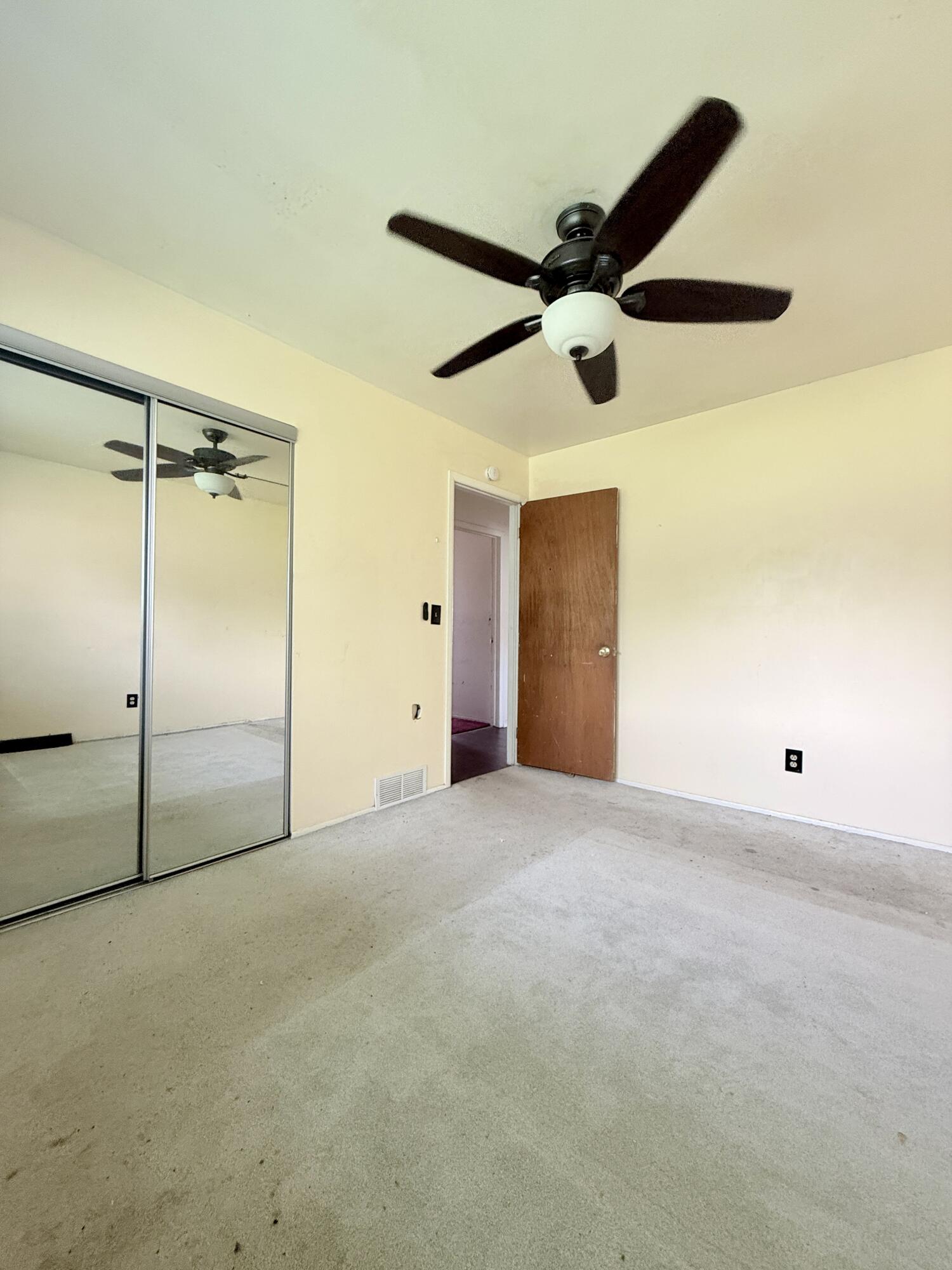 26703 Norfolk Street Inkster, MI 48141 - Photo 9 of 14 primary