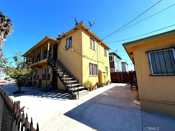 $1,200,000 | 10000 State Street, Lynwood, CA 90262