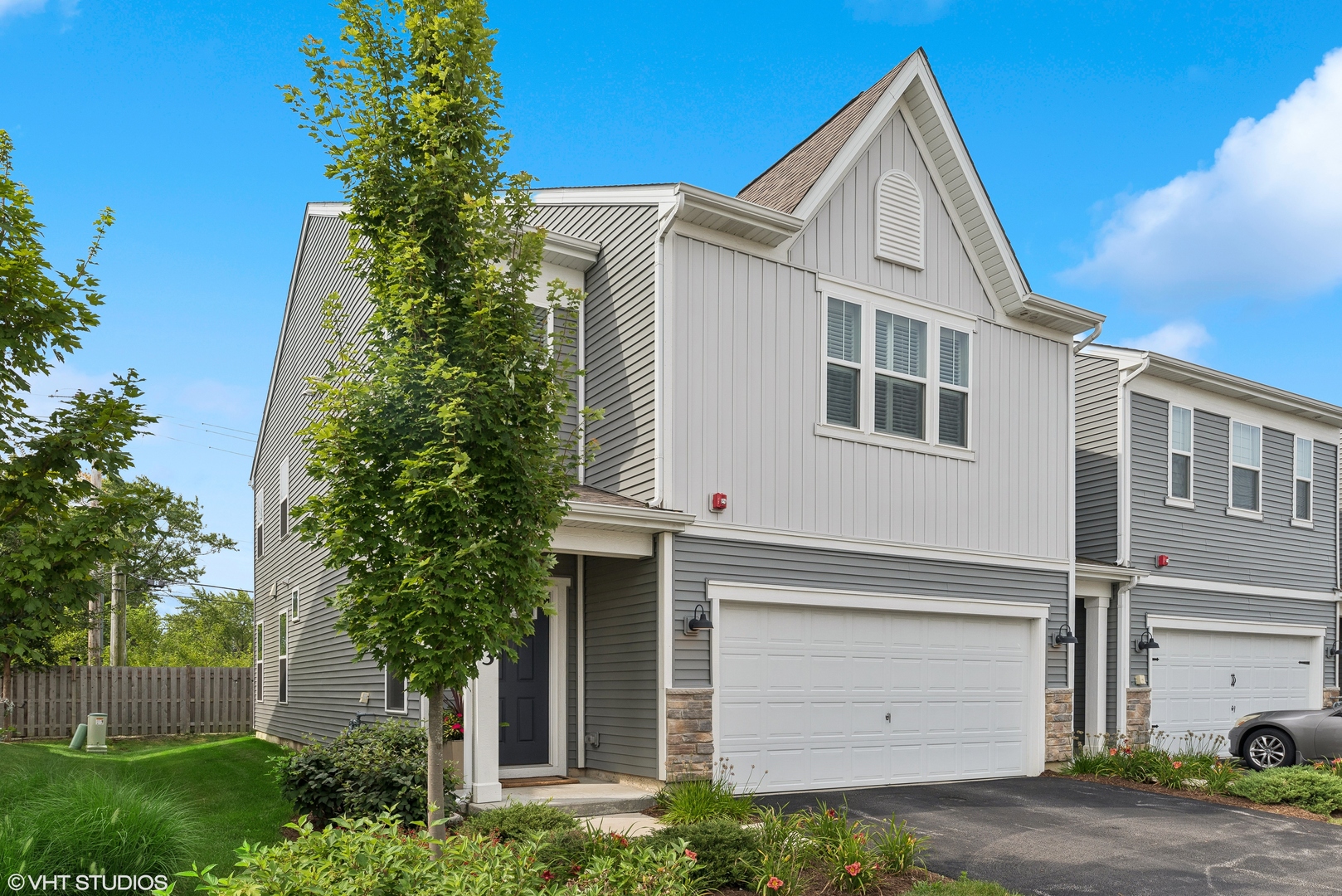2513 Geranium Way Rolling Meadows, IL 60008 - Photo 1 of 19 a front view of a house with a garage