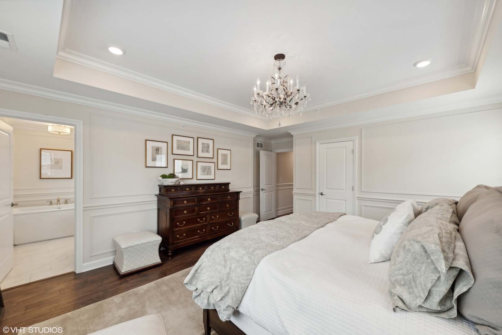 2513 Geranium Way Rolling Meadows, IL 60008 - Photo 12 of 19 a bedroom with a bed and wooden floor