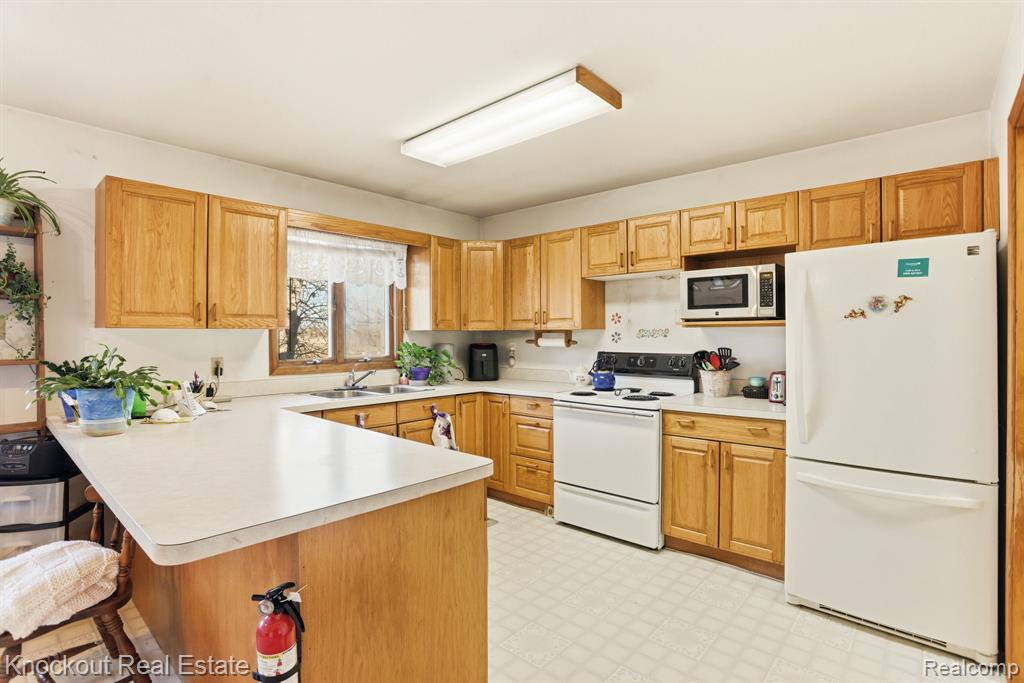 7045 Hospital Road Freeland, MI 48623 - Photo 14 of 35 Gallery Image 14
