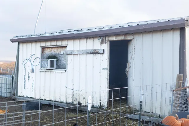 $575,000 | 1400 Anderson Corner Road, Parma, ID 83660