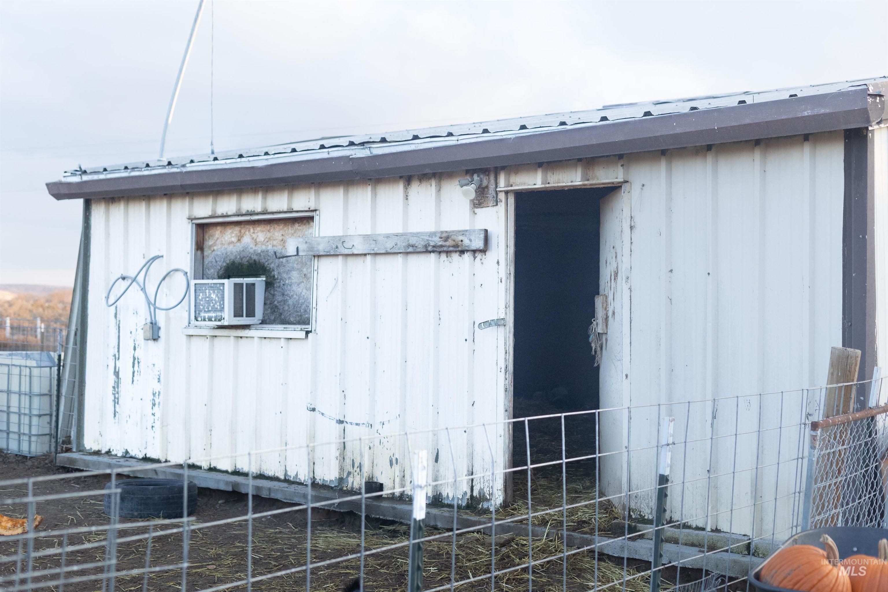 1400 Anderson Corner Road Parma, ID 83660 - Photo 30 of 31 View of outdoor structure
