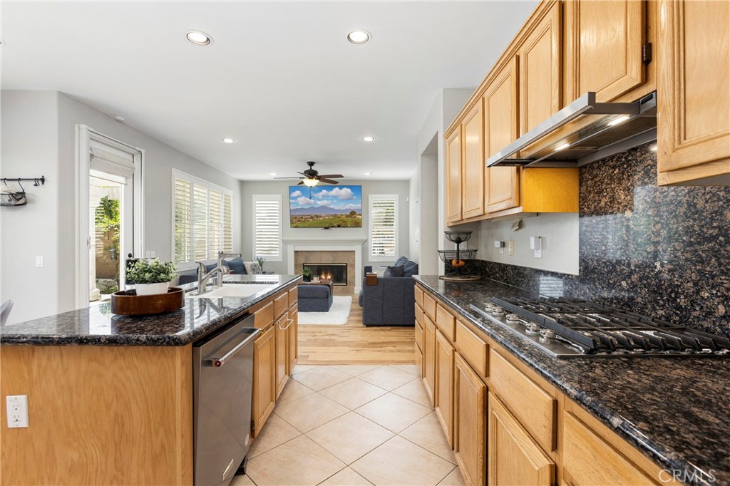 65 Ashcrest Irvine, CA 92620 - Photo 12 of 43 Make 65 a DONE DEAL located in exclusive Trailwood, a 24 hour GUARD GATED community!