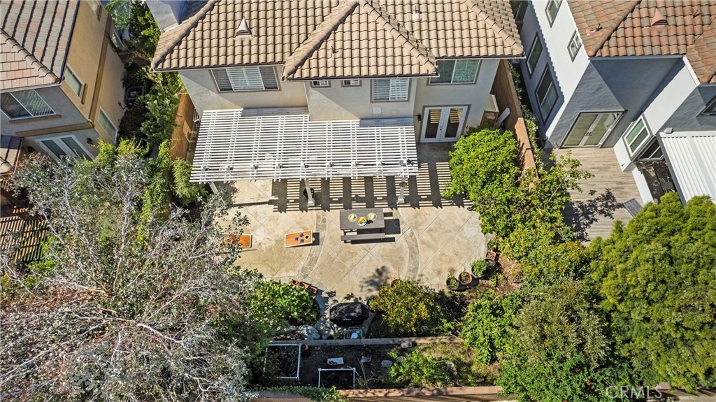65 Ashcrest Irvine, CA 92620 - Photo 5 of 43 Make 65 a DONE DEAL located in exclusive Trailwood, a 24 hour GUARD GATED community!