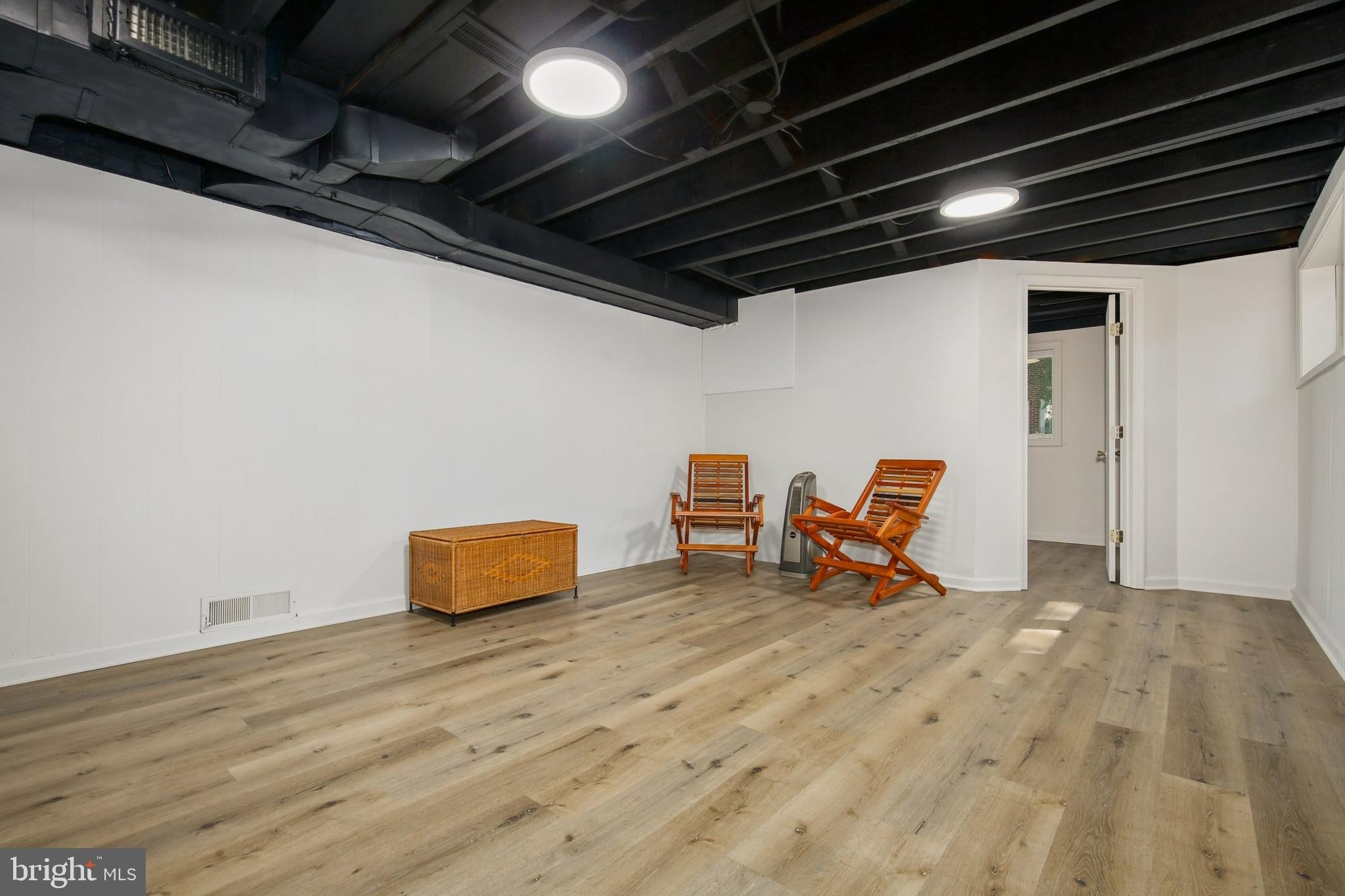 10327 Parkman Road Silver Spring, MD 20903 - Photo 48 of 83