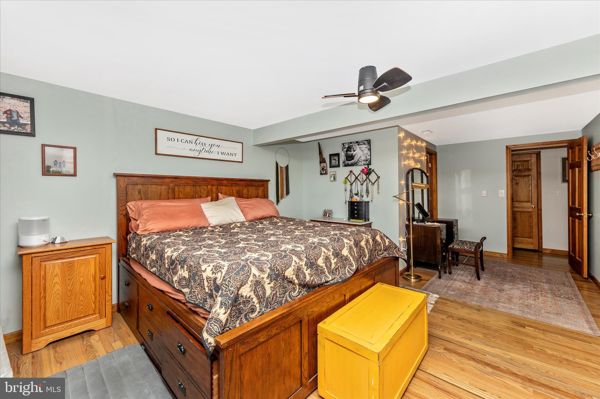 18617 Burnside Bridge Road Sharpsburg, MD 21782 - Photo 24 of 47 Primary Bedroom