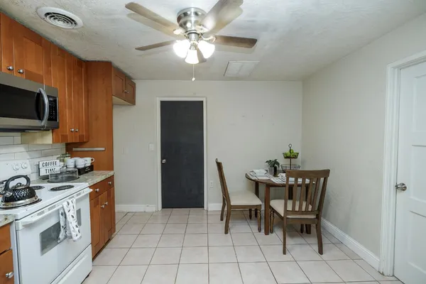 $524,999 | 1244 Melrose Avenue, Modesto, CA 95350