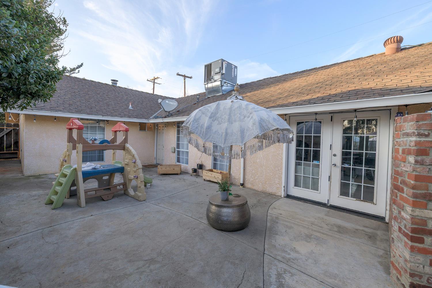 1244 Melrose Avenue Modesto, CA 95350 - Photo 38 of 39 a view of a house with patio