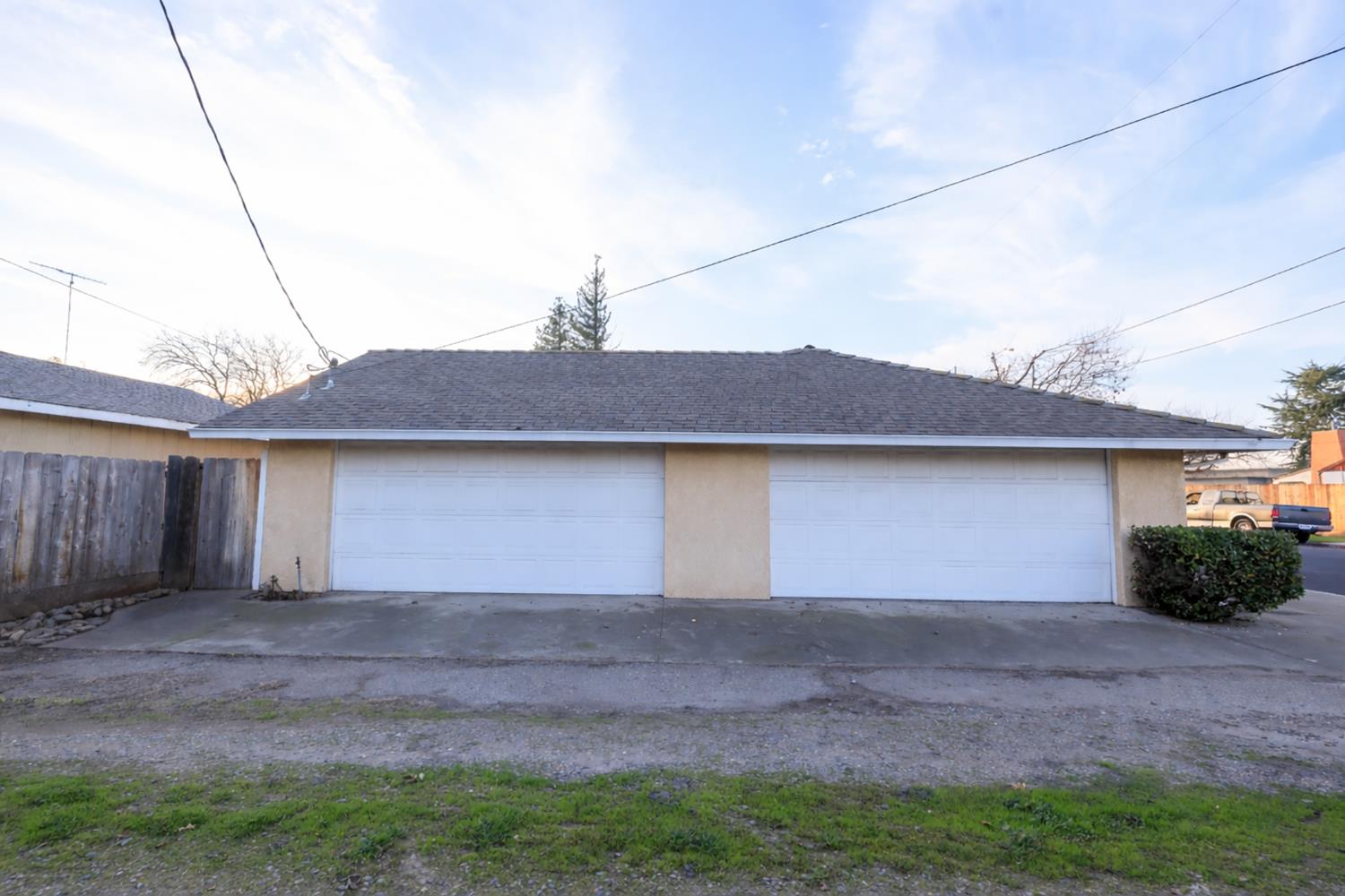 1244 Melrose Avenue Modesto, CA 95350 - Photo 39 of 39 a front view of house
