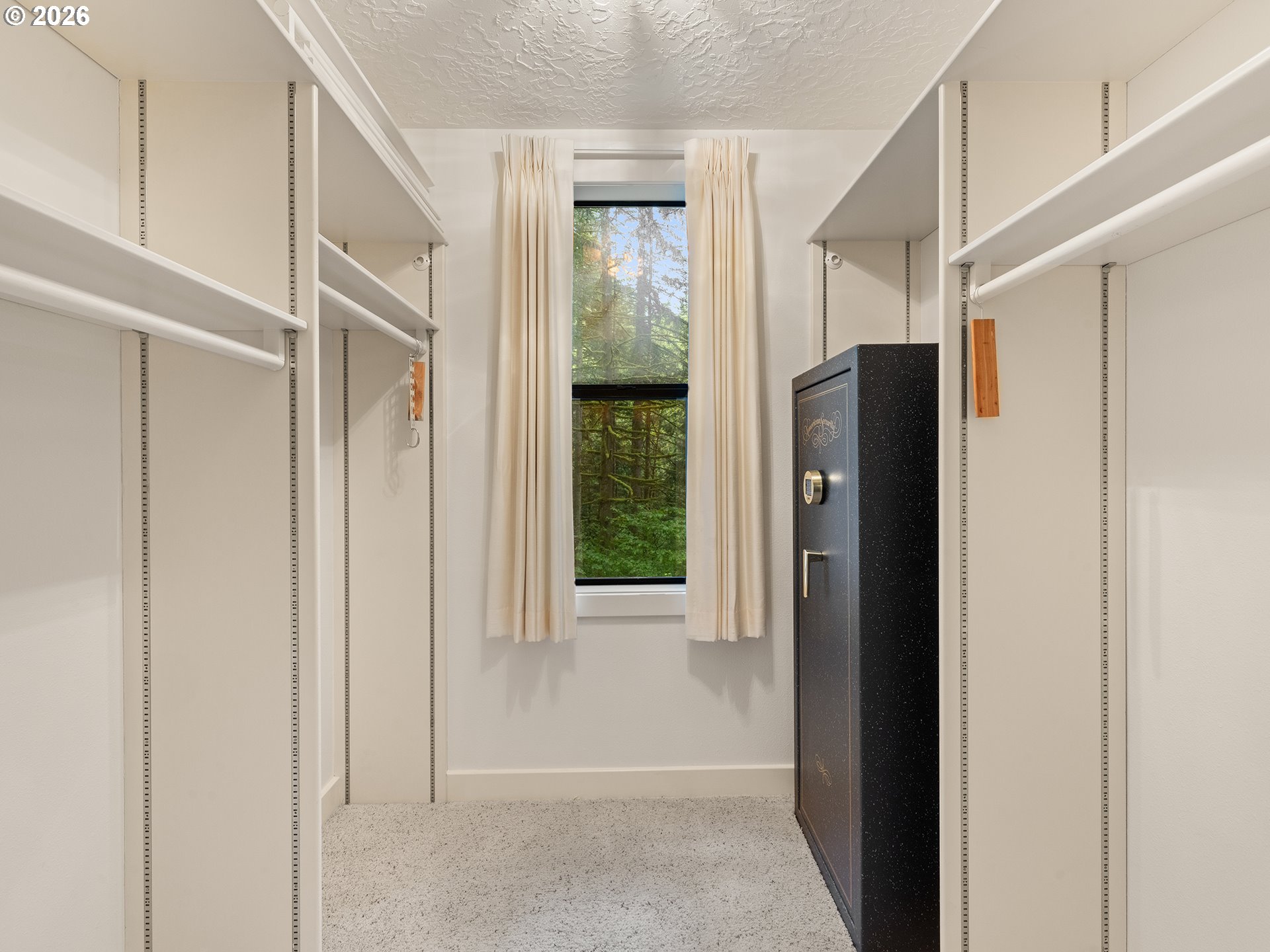 14718 Northeast Bonanza Road Brush Prairie, WA 98606 - Photo 11 of 48 Primary Bedroom