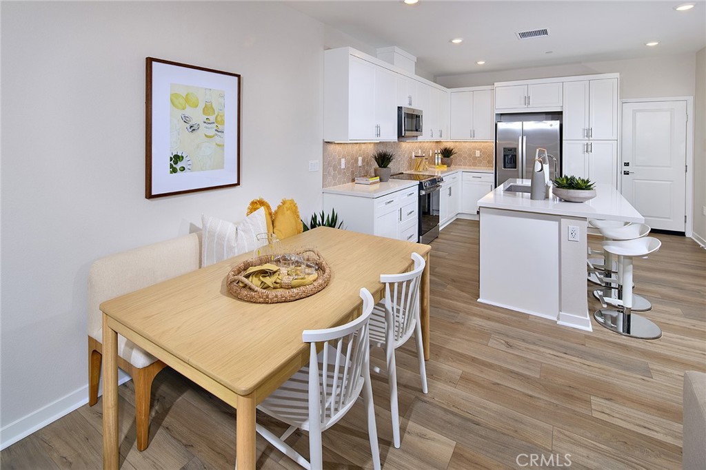 5932 Rockport Road Eastvale, CA 92880 - Photo 4 of 23