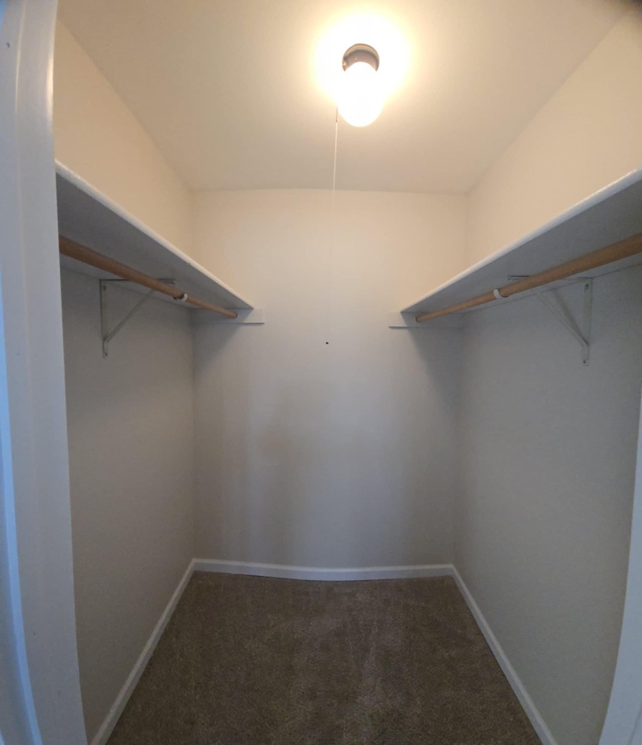 2860 Northampton Drive, Unit B2 Rolling Meadows, IL 60008 - Photo 16 of 22