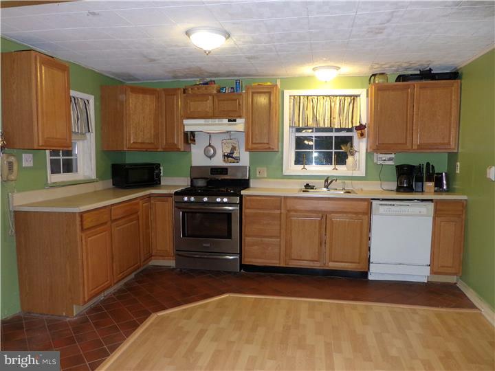 934 New Brooklyn Road Berlin, NJ 08081 - Photo 2 of 25