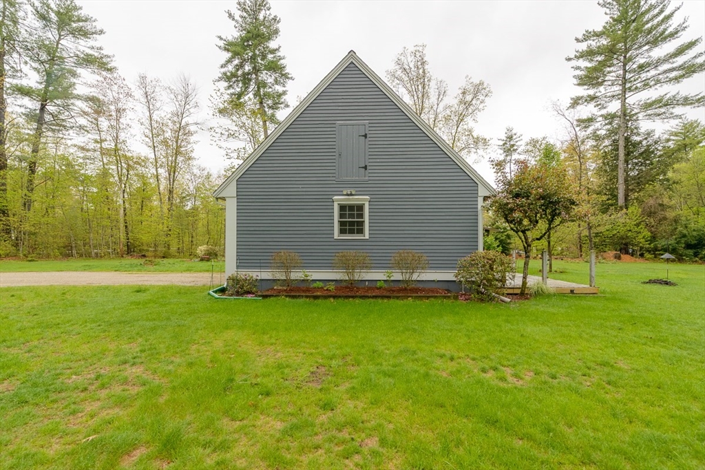 17 New Fitchburg Road Townsend, MA 01474 - Photo 33 of 42