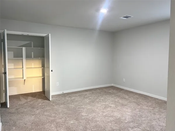 $2,300 | 211 Brazen Forest Trail, Magnolia, TX 77355