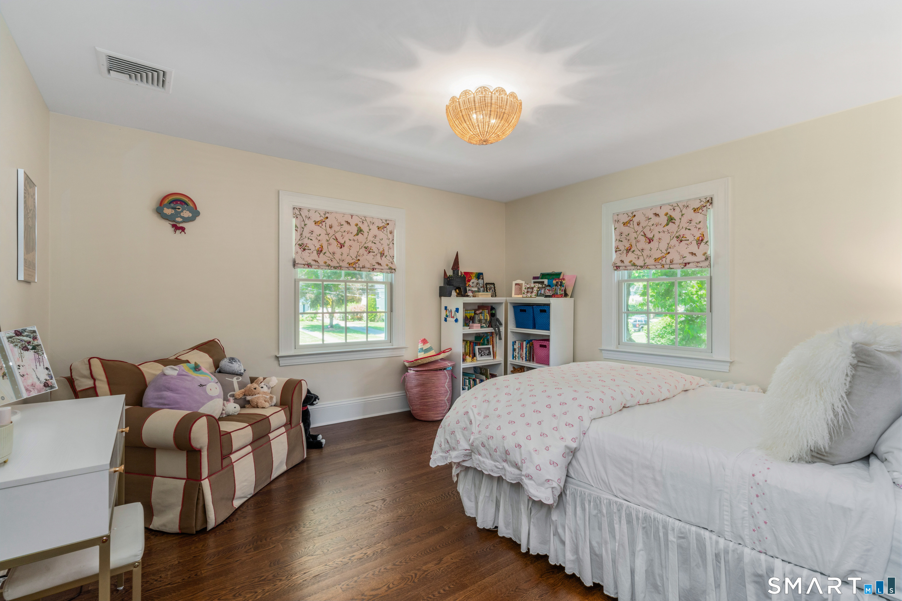 22 Ridgewood Road West Hartford, CT 06107 - Photo 28 of 35