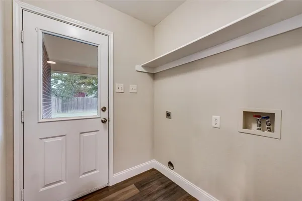 $1,995 | 548 Asbury Drive, Saginaw, TX 76179
