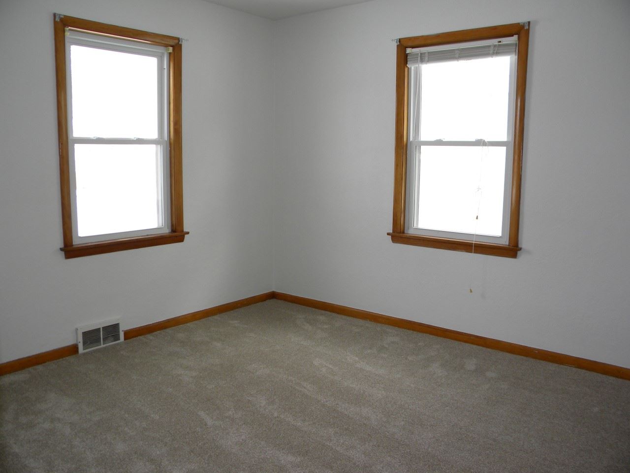 1509 Anna Road Pekin, IL 61554 - Photo 12 of 19 Gallery Image 12