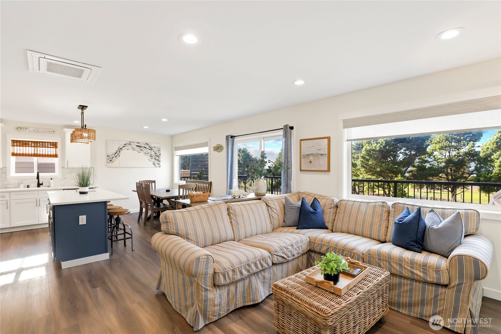 4 Drake Lane Pacific Beach, WA 98571 - Photo 11 of 27