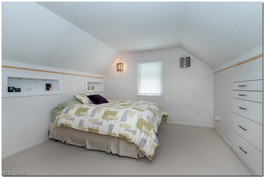 5355 Summit Road Cleveland, OH 44124 - Photo 18 of 23