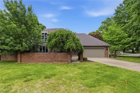$529,000 | 5204 West 112th Street, Leawood, KS 66211
