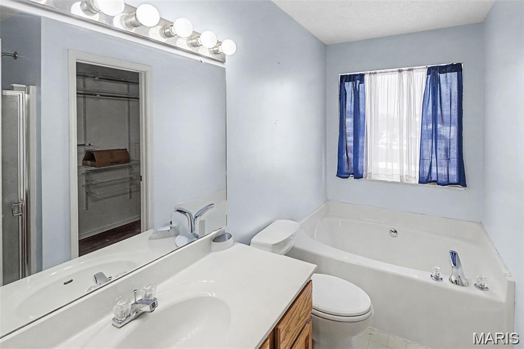 1350 Terrace Green Lane O'Fallon, IL 62269 - Photo 28 of 33