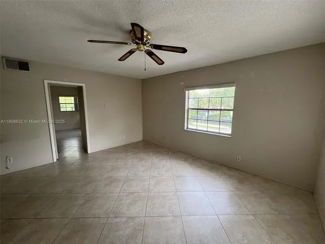 $1,825 | 4140 Woodside Drive, Unit 207, Coral Springs, FL 33065
