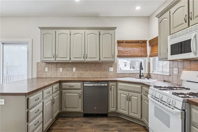 $460,000 | 12118 South Monroe Street, Olathe, KS 66061