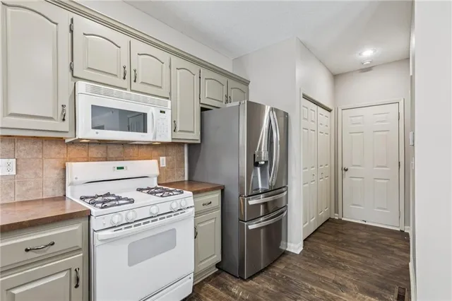 $460,000 | 12118 South Monroe Street, Olathe, KS 66061